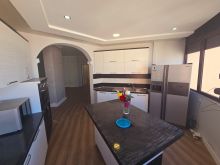 SHITET APARTAMENT 2+1+2 PRANE KAZAZIT 