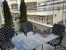 Tavolina me 5 karige modern