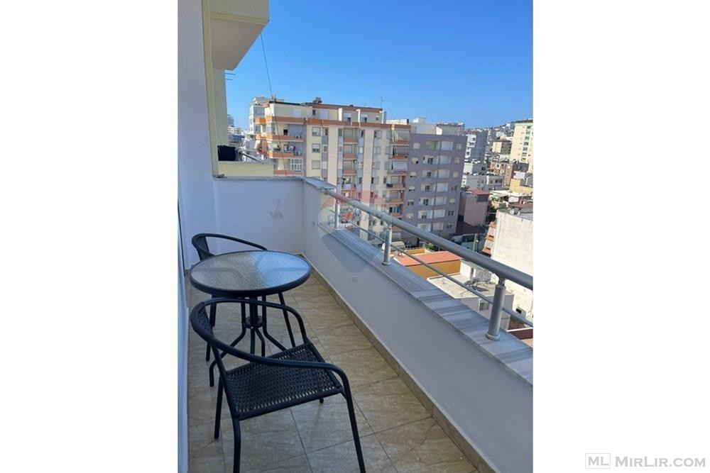 Shitet Apartament 1+1 në Qendër të Durrësit!