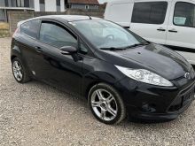 Shitet Ford Fiesta pikap