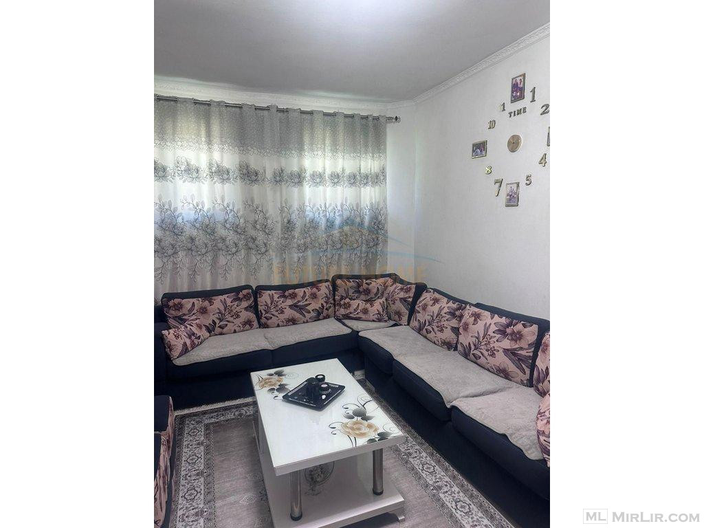 Shitet, Apartament 2+1, prane Cezmes se Ferres, Durres