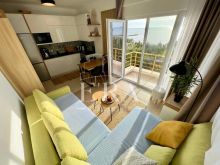 Shitet apartament 2+1, Mali i Robit.