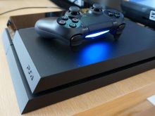 Shitet PlayStation 4 – Gjendje perfekte, gati për lojë!