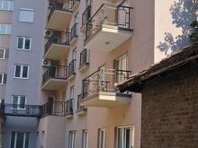 Shitet banesa  67.1 m katror qmimi 41000 euro