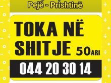 📢 SHITET TOKË – 50 Ari 📍 Në rrugën kryesore Pejë–Prishtinë, fshati Leshan ✅ Lokacion atraktiv dhe i qasshëm direkt nga rruga 📞 Kontakt: 044 203 014