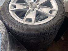 Fellne me guma per Audi