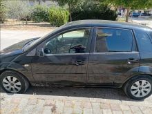 Shitet ford fiesta 2007 1.4 naft.
