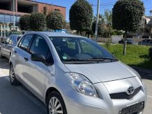 Toyota yaris 1.3 Benzin (6+R) viti 2009 🇩🇪