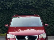 OFERTE VOLKSWAGEN TOURAN 9500 EURO