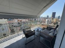 Shitet apartament 1+1+post parkimi Rruga e Barrikadave