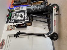Scooter Elektrik (Trotinet)