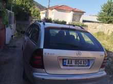 Mercedes benz 220 nafte auto