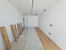 SHITET APARTAMENT 1+1  NE PLAZHIN E QERRETIT