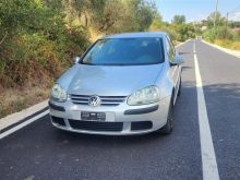 Golf 5...Benzin 1.6 ..Zvicra..