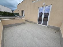 SHITET APARTAMENT 2+1 ME VERANDE NE DURRES !