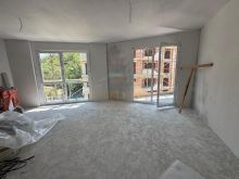 0692268458 Shitet, Apartament 2+1+2, Liqeni i Thate.