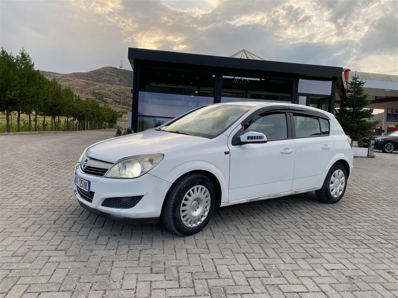 Opel astra H