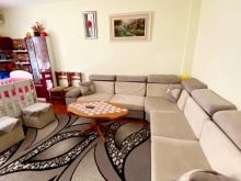 Kavaje,apartament 2+1 ne nje zone shume te frekuentuar