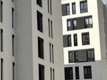 Orikum - Pallat i Ri, Shitet Apartament 2+1 +2, Qender