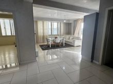 3+1+2 PRANE STADIUMIT DURRES  € 197.000 165 m² id 17002404