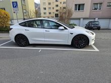 Shitet Tesla Model 3 performance