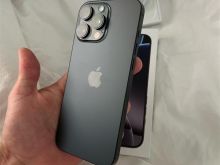 Shitet/Nderrohet IPhone 16 Pro Max 45 Cikle