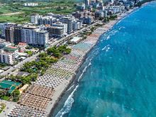 🏖️Shitet Apartament 2+1+ Verandë në Qendër të Shëngjinit!