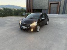 Pezho 208