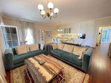 Shitet apartament 2+1+post parkimi Liqeni i Thate