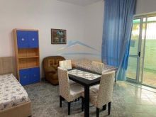 Shitet, Garsionere, QSUT, Tiranë