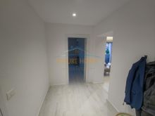 Shitet, Apartamenta 1+1, Pazari i Ri, Tiranë