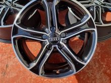 DISQE AUDI A4 NUMER 17 ORGJINALE