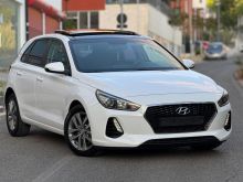 HYUNDAI i30 PREMIUM 1.6 CRDi VGT KLIMA AUTOMAT PANORAMA -17