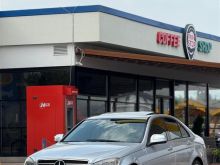 Benz C Class 200 Kompressor AMG Line, Perfekte per Gas 100%