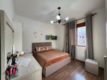Shitet apartament 2+1