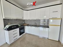 SHITET APARTAMENT 2+1+2 TEK ISH URT DURRËS
