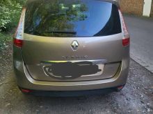 Shitet Renault Scenic 1.6 Diesel – 7 Vende, 5 Dyer