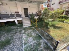 Apartament 3+1 me Verandë, Oborr Privat dhe Parkim – Vetëm 2