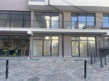 Shitet Lokali 224 m2 me mundsi ndarje Fushe Kosove