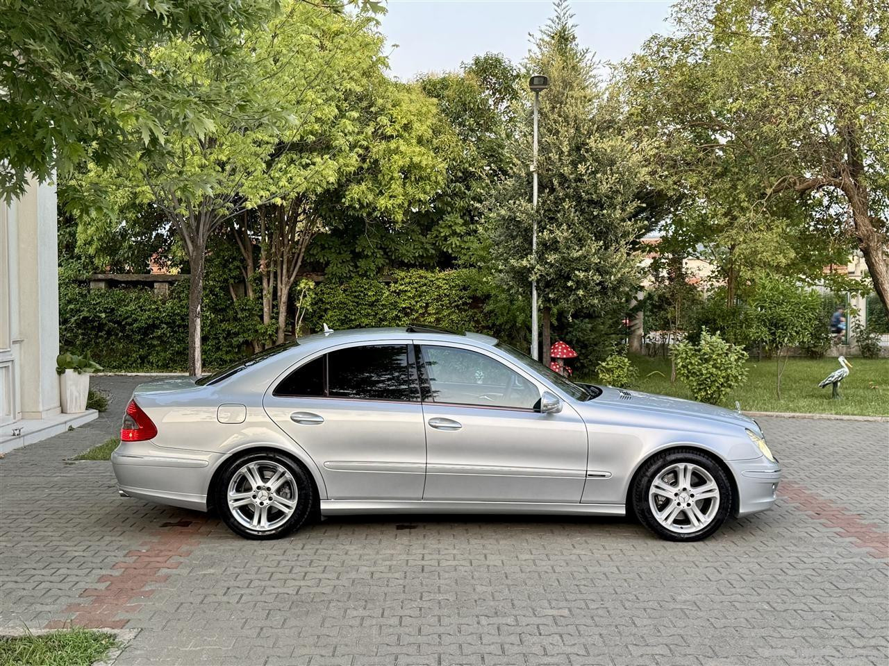 Mercedes benz