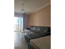 Shitet apartament 1+1 30m larg detit dhe Garazh në Qerret !
