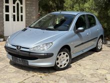 Peugeot 206 1.4 benzin 112.000km PER PJES SHITET