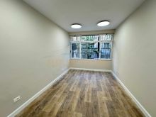 Shitet, Apartament 3+1,Rruga e Kosovareve.