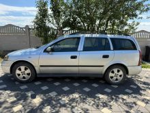 Shitet Opel Astra