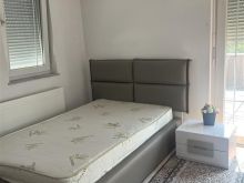 Dhome gjumi ne shitje
