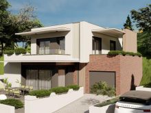 Shitet shtëpia me 235m² - Pejë