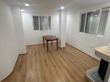 Shitet, Apartament 2+1, Komuna e Parisit, Tiranë - 165,000€
