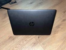 Shiten te dy laptopat ne gjendje shume te mire