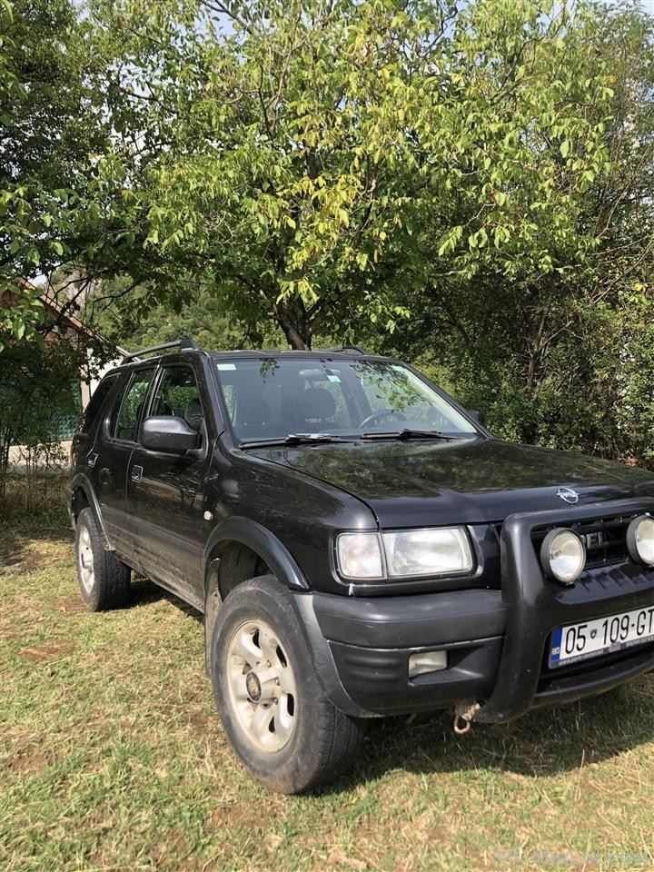 Opel frontera B