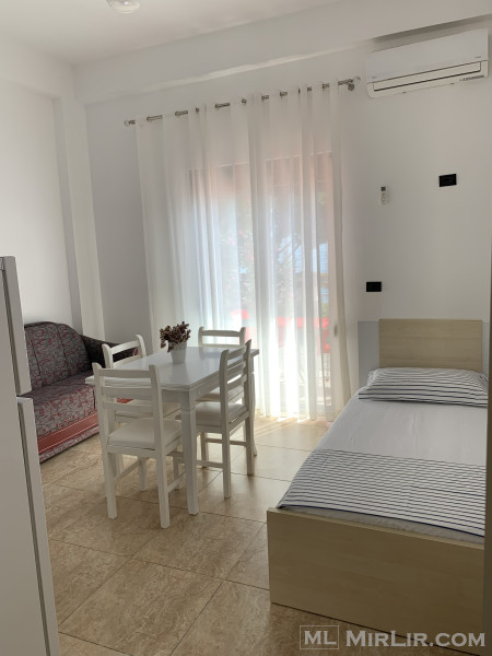 Dhoma plazhi ne Borsh - thumbnail 8